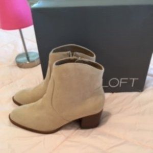Ankle boots